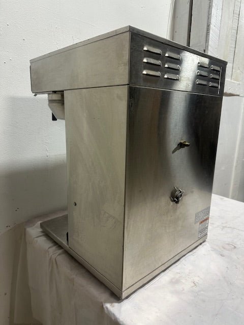 "BUNN AXIOM TWIN APS"COMMERCIAL COUNTER TOP COFFEE BREWER MACHINE, 1PH, 120/240V - Second Life - Equipment - collection_name