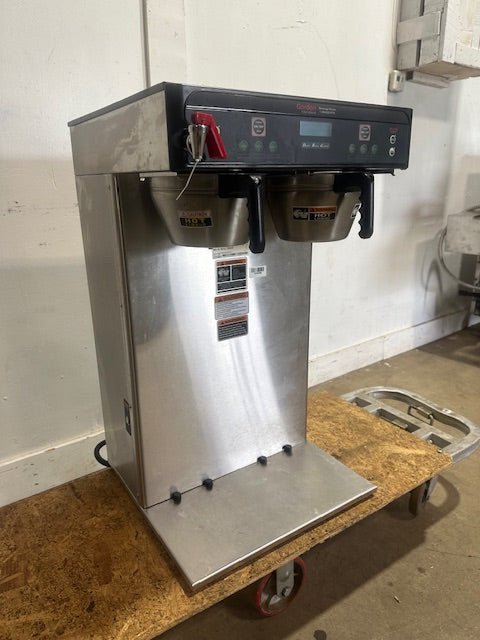 BUNN ICB - TWIN - TALL 120/240V SST INFUSION COFFEE BREWER / 2 THERMOFRESH DISPENSER - Second Life - Equipment - collection_name