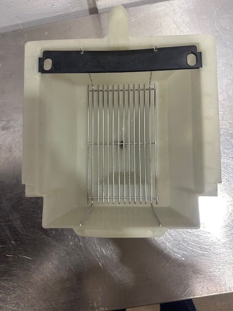 BUNN OEM 35282.0001 POUCH PACK FUNNEL FOR BUNN COMMERCIAL TEA BREWERS - Second Life - Equipment - collection_name