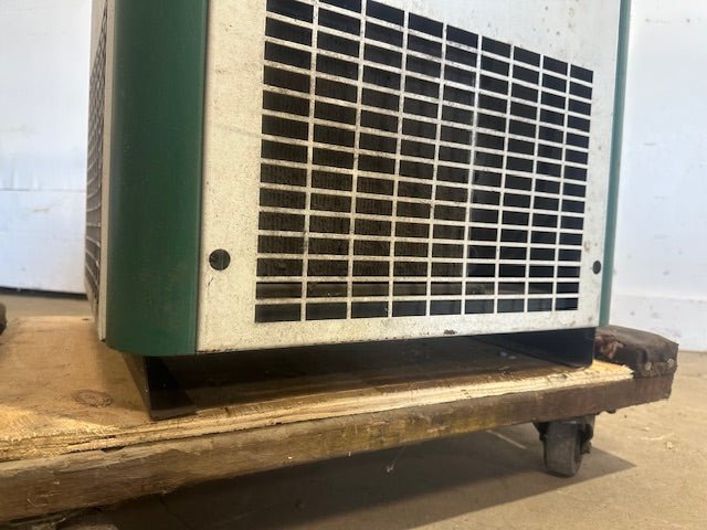 CHAMPION CRN35A1 COMMERCIAL 115v 1ph COMPRESSED AIR DRYER - Second Life - Equipment - collection_name