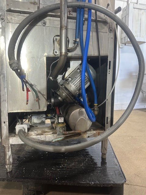 "CHAMPION MODEL DH500T"COMMERCIAL HIGH TEMP VENTLESS DISHWASHER - 280/240V,3PH - Second Life - Equipment - collection_name