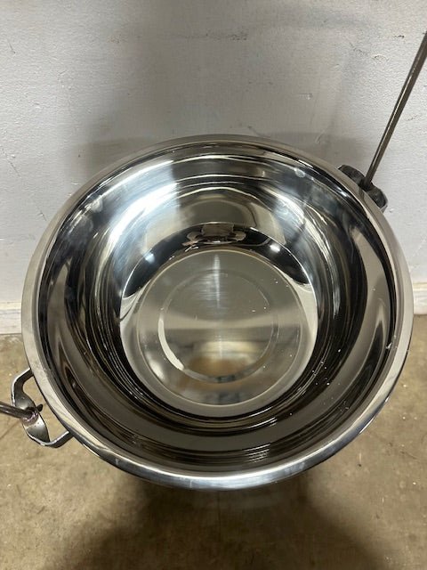 CHATILLON; 14" Dial Double Sided Hanging Scale 30 lb X 1oz Type 8200 W/ S.S BOWL - Second Life - Equipment - collection_name