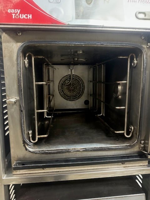 "CLEVELAND OES 6.10 MINI" 208V 3PH ELECTRIC COMBI OVEN STEAMER, DOUBLE STACK - Second Life - Equipment - collection_name