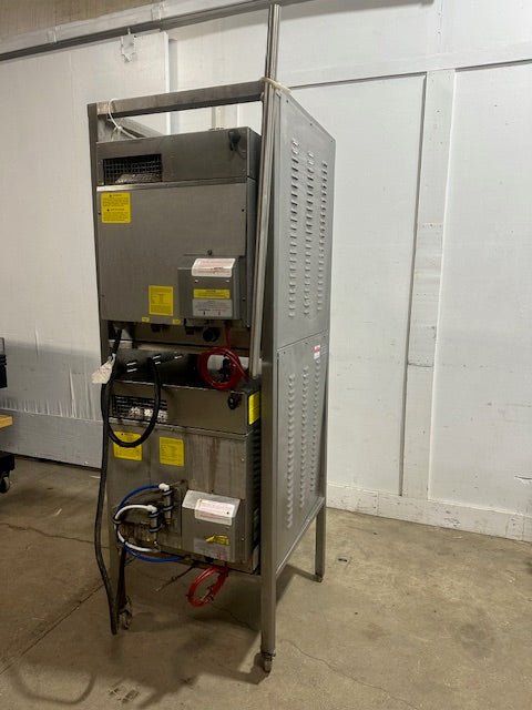 "CLEVELAND OES 6.10 MINI" 208V 3PH ELECTRIC COMBI OVEN STEAMER, DOUBLE STACK - Second Life - Equipment - collection_name