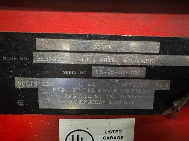 "COATS 1001"DIRECT - DRIVE COMPUTER WHEEL/TIRE BALANCER FOR TRUCK & CAR ,3PH 220V - Second Life - Equipment - collection_name