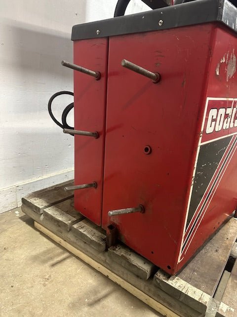 "COATS 1001"DIRECT - DRIVE COMPUTER WHEEL/TIRE BALANCER FOR TRUCK & CAR ,3PH 220V - Second Life - Equipment - collection_name