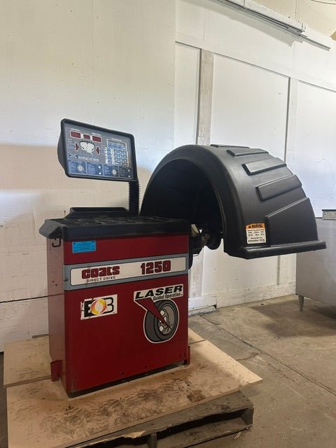 "COATS 1250" DIRECT- DRIVE TIRE BALANCING MACHINE, HIGH VOLUME SOLUTION 220V 1PH - Second Life-Equipment-#collection_name#