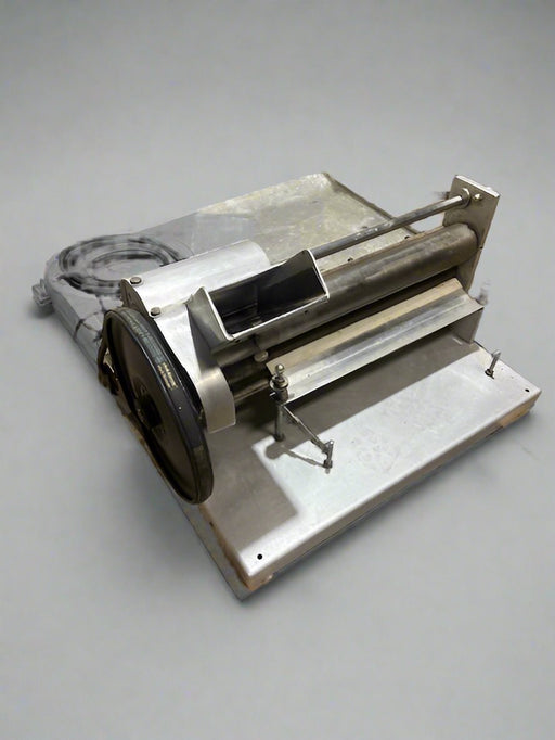 COLBORNE HEAVY DUTY COMMERCIAL COUNTER TOP DOUGH ROLLER/SHEETER/DOUBLE PASS THROUGH - Bargains R Ours - #collection_name#