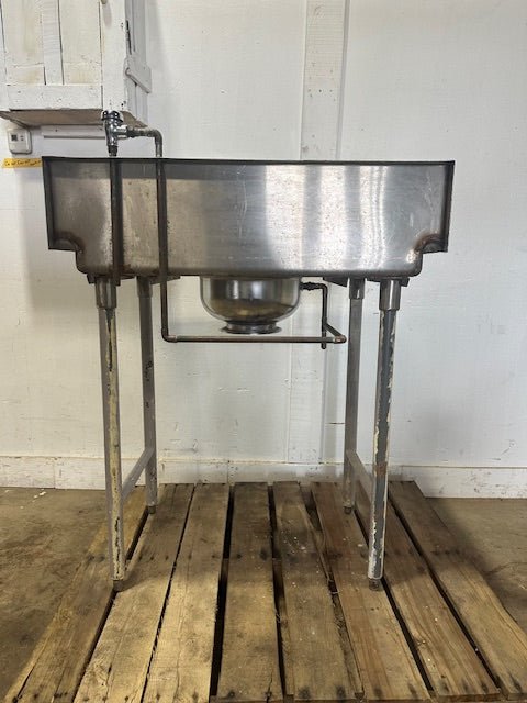 "COMMERCIAL S.S Waste Food disposable sink 48"H x 36"W x 25"D - Second Life - Equipment - collection_name