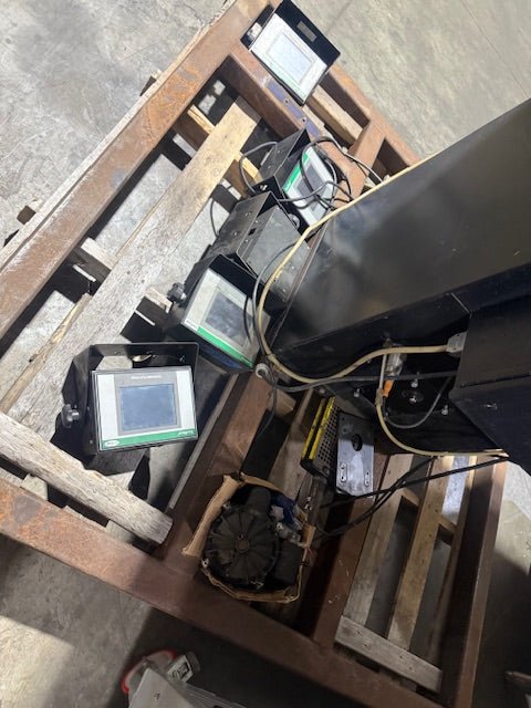 CONAIR TRUEBLEND TB900 GRAVIMETRIC PLASTIC BLENDER W/ EXTRA CONTROL BOARDS - Second Life - Equipment - collection_name