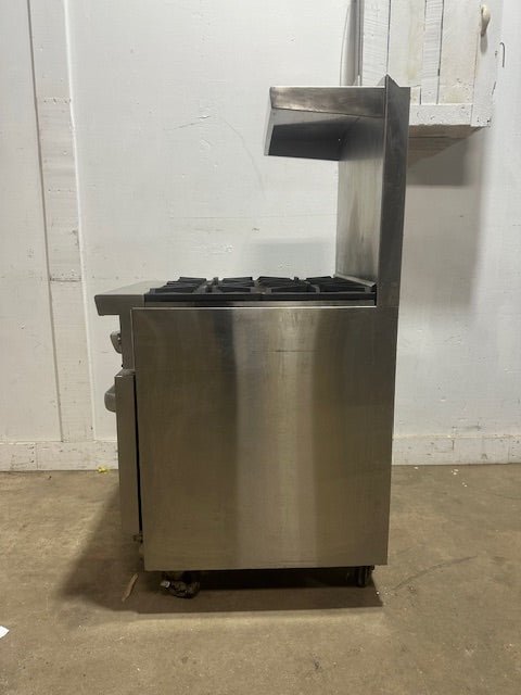 "COOKRITE" H.D COMMERCIAL NAT GAS 4 BURNER STOVE WITH OVEN ON CASTERS - Second Life - Equipment - collection_name