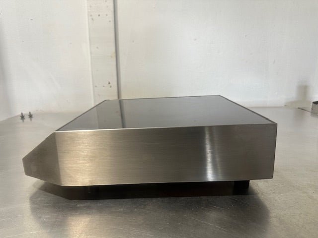 COOKTEK MAGNAWAVE SYSTEMS MC1800G 100 - 120v 1ph INDUCTION COOKTOP - Second Life - Equipment - collection_name