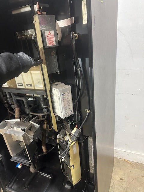 CRANE NATIONAL VENDORS MODEL 637 DUAL CUP FRESH BREW COFFEE MACHINE 115v 1ph - Second Life - Equipment - collection_name