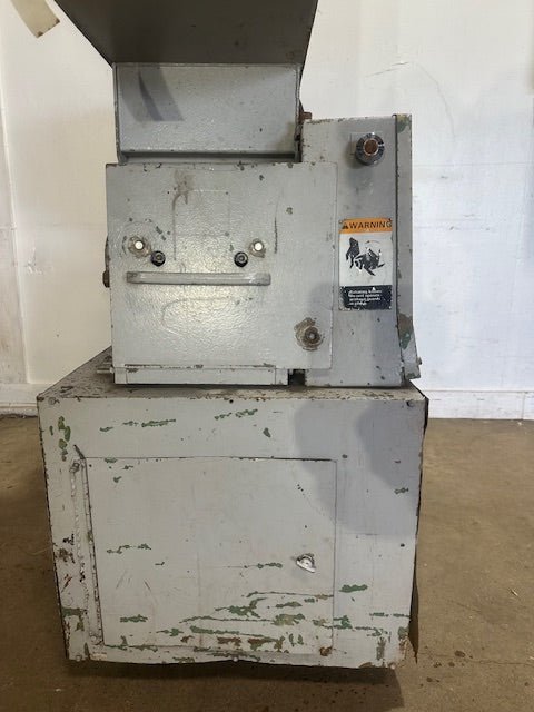 CUMBERLAND GRN 184 JOHN BROWN PLASTICS MACHINERY 10HP GRINDERS GRANULATORS,3PH - Second Life - Equipment - collection_name