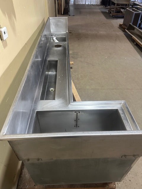 CUSTOM MADE HEAVY DUTY INSULATED ICE BIN WITH HAND WASH SINK L SHAPED - Bargains R Ours - #collection_name#