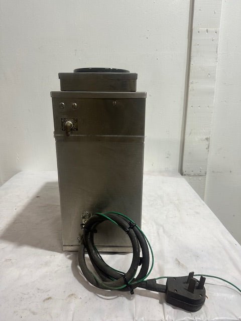 "CUTTIS SCALPH - 3D - 63"&nbsp; 120V 1PH DIRECT LINE COFFEE BREWER WITH 3 WARMERS - Second Life - Equipment - collection_name