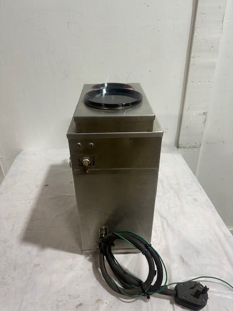 "CUTTIS SCALPH - 3D - 63"&nbsp; 120V 1PH DIRECT LINE COFFEE BREWER WITH 3 WARMERS - Second Life - Equipment - collection_name