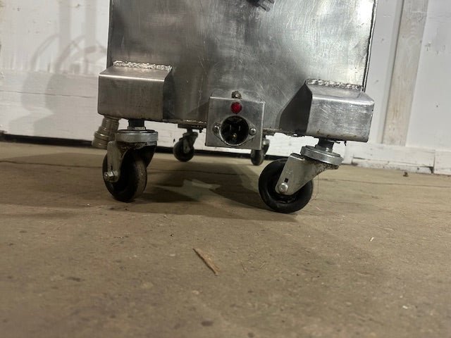 "DARLING 402" PORTABLE COMMERCIAL COOKING OIL FILTER/CADDY WITH PUMP, 120V 1 PH - Second Life - Equipment - collection_name