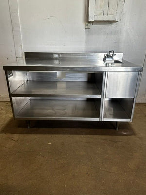 "DELFIELD 160546" S.S PREP TABLE W/OPEN SHELF UTILITY CABINET AND HAND SINK
