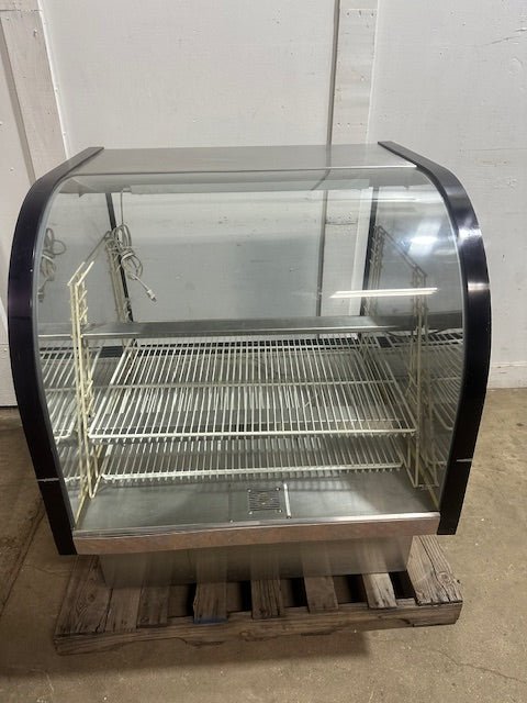 "DELFIELD 537 - CD"HD COMMERCIAL LIGHTED CURVED GLASS BAKERY DISPLAY CASE 115V 1PH - Second Life - Equipment - collection_name