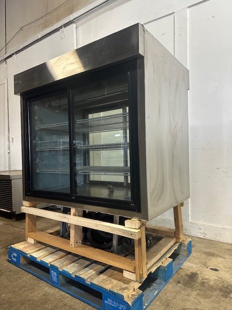 Delfield F6PC48D Pass/Through Refrigerated lighted bakery/pie Display Case, 1PH - Second Life - Equipment - collection_name