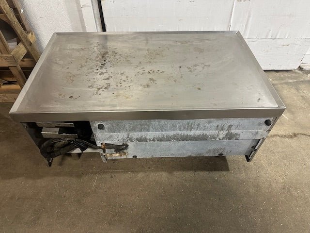 "DELFIELD" REFRIGERATED TWO DRAWER CHEF BASE UNDER COUNTER REFRIGERATOR - Second Life - Equipment - collection_name