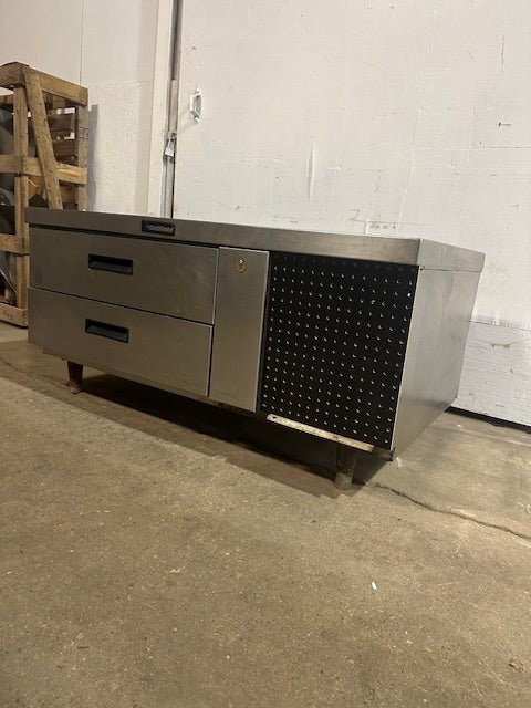 "DELFIELD" REFRIGERATED TWO DRAWER CHEF BASE UNDER COUNTER REFRIGERATOR - Second Life - Equipment - collection_name