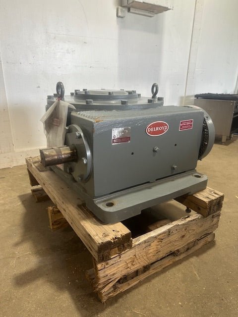 DELROYD 11 - 1/4 V120 - 10 - 1A WORM GEAR REDUCER - Second Life - Equipment - collection_name