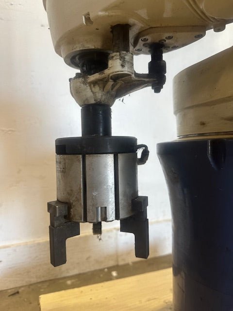 "DENSO HM - 40603E2/GM"H.D INDUSTRIAL ROBOT ARM,10KG/22 LB & 600MM/23.6IN, 4 - AXIS - Second Life - Equipment - collection_name