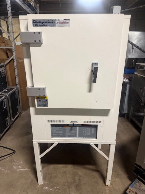 Despatch Oven LND SERIES Industrial Lab Drying OVEN WITH PROTOCOOL CONTROLON STAND and 3 racks - Second Life - Equipment - collection_name