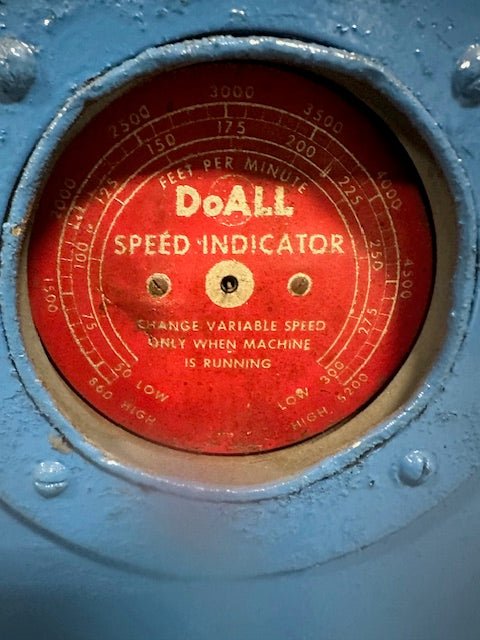 "DOALL 1612 - 0" 230V PH3 HEAVY DUTY INDUSTRIAL VERTICAL BAND SAW, 24 X 24 TABLE - Second Life - Equipment - collection_name