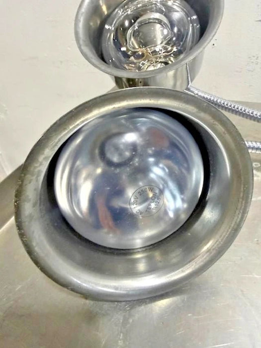 DOUBLE ARM HEAT LAMP w/TABLE CLAMP, FOOD WARMER, 500W, 120V, REGULAR PLUG - Second Life - Equipment - collection_name