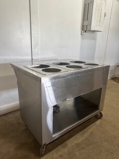 "DUKE DC - EP303 - 25SS M"208V ELECTRIC S.S 6 WELLS SOUP WARMER ON CASTERS - Second Life - Equipment - collection_name