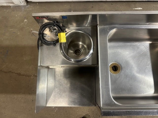 "EAGLE" NSF S.STEEL UNDER COUNTER BAR BLENDER STATION WITH SINK AND OUTLETS - Second Life - Equipment - collection_name