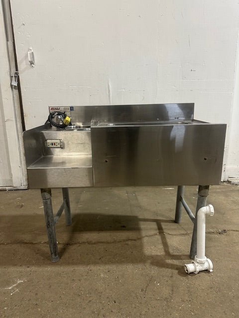 "EAGLE" NSF S.STEEL UNDER COUNTER BAR BLENDER STATION WITH SINK AND OUTLETS - Second Life - Equipment - collection_name