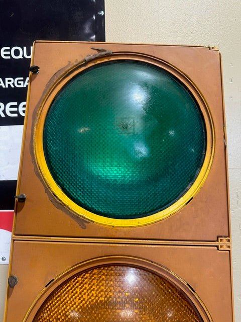 EAGLE RED YELLOW GREEN COVER TRAFFIC LIGHT WITHOUT WEATHER COVER - Bargains R Ours - #collection_name#