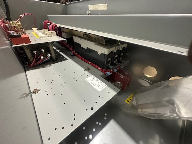 EATON 225AMP NTVEKDA30225BSU CUTLER - HAMMER TRANSFER SWITCH 120/208V, 3PH,3 POLES - Second Life - Equipment - collection_name