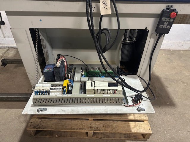 Edge Tech REBEL 102 Servo SE Compact Bar feed loading system - Second Life - Equipment - collection_name