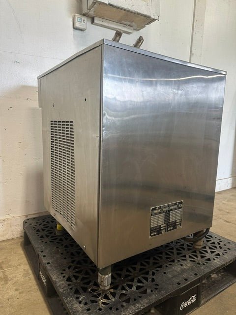 ELECTRO FREEZE 55TF-213 AIR COOLED 1PH 2 FLAVOR SOFT SERVE ICE CREAM MACHINE - Second Life-Equipment-collection_name