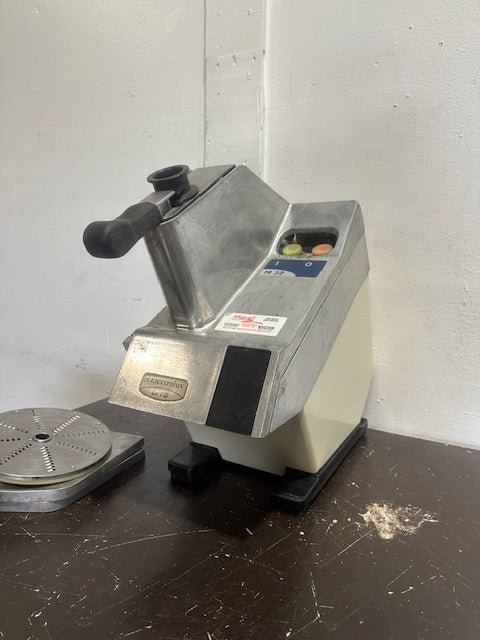 ELECTROLUX DITO TR 22 COMMERCIAL PROCESSOR CHOPPER /SLICER/SHREDDER w/ 5 BLADES - Second Life - Equipment - collection_name