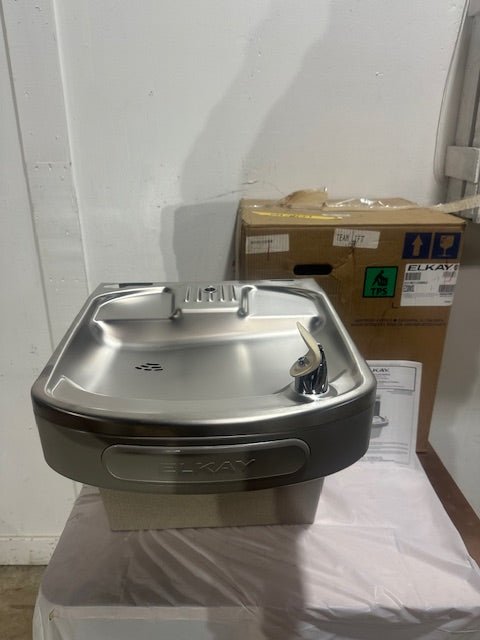 "ELKAY EZS8WS 1G" WALL MOUNTED WATER COOLER DRINKING FOUNTAIN - Second Life - Equipment - collection_name