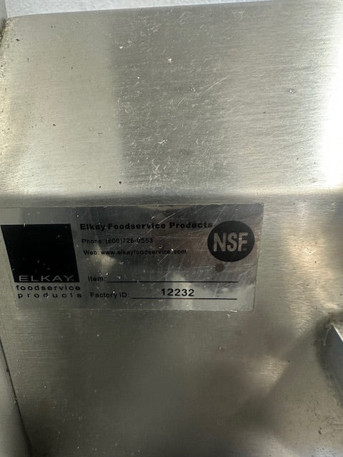 ELKAY FOOD SERVICE PRODUCTS BRACKETED WALL MOUNTED HAND WASH SINK W/SPLASH GUARD - Second Life - Equipment - collection_name