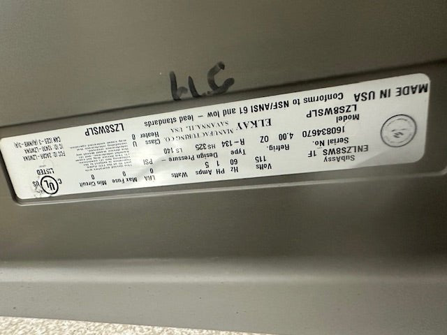 ELKAY LZS8WSLP EZH20 ADA 8GPH WALL MTD REFRIG DRINKING FOUNTAIN W/BOTTLE FILLER - Second Life - Equipment - collection_name