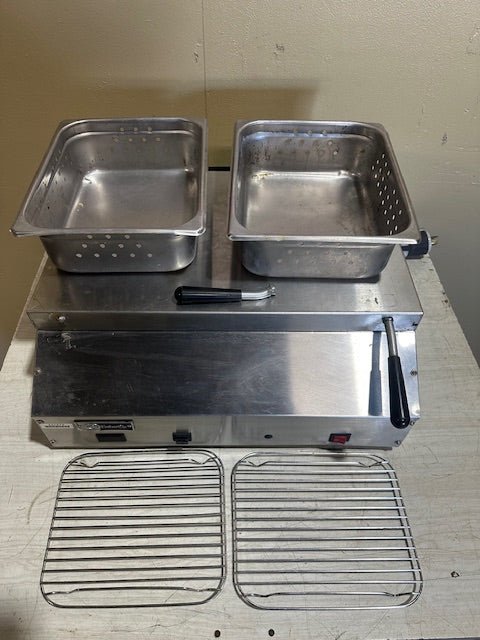 "EMBER GIO" FOOD WARMER WITH 2 x 1/2 SIZE PANS AND LID STEAMER - Bargains R Ours - #collection_name#