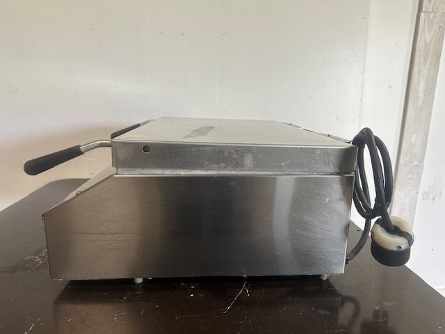 "EMBERGIO ES10PBO100" 240/208V FULL PAN SIZE FOOD WARMER/STEAMER/COOKER (CT) - Second Life - Equipment - collection_name