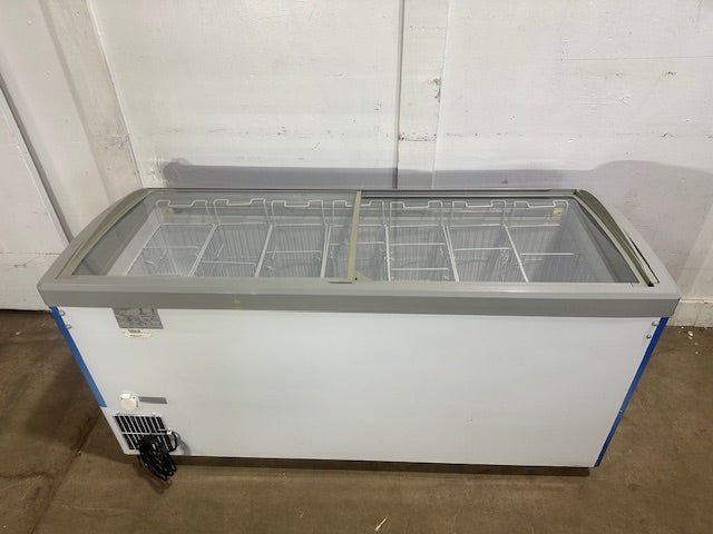 "EXCELLENCE VB - 7L"COMMERCIAL LIGHTED CURVED LID 66"W ICE CREAM DISPLAY FREEZER - Second Life - Equipment - collection_name