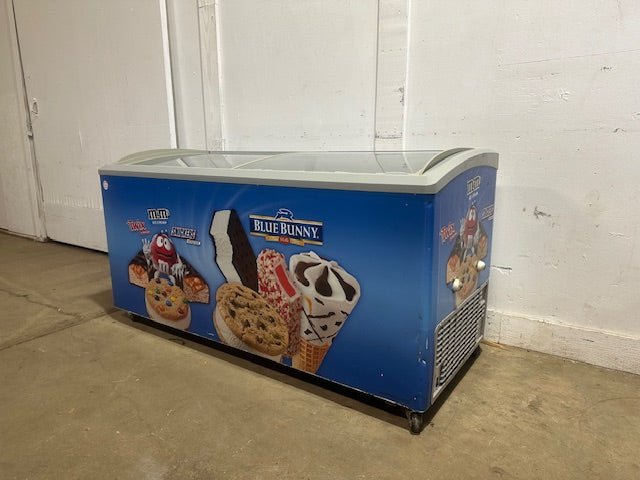 "EXCELLENCE VB - 7L"COMMERCIAL LIGHTED CURVED LID 66"W ICE CREAM DISPLAY FREEZER - Second Life - Equipment - collection_name