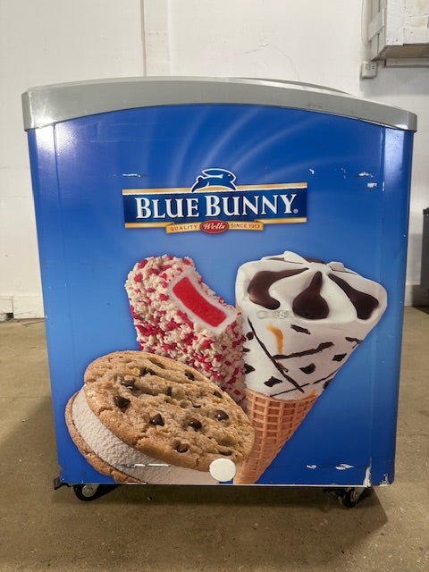 "EXCELLENCE VB - 7L"COMMERCIAL LIGHTED CURVED LID 66"W ICE CREAM DISPLAY FREEZER - Second Life - Equipment - collection_name