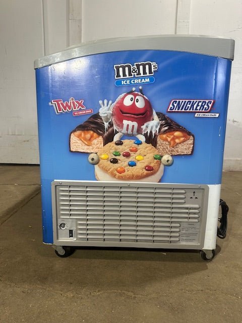 "EXCELLENCE VB - 7L"COMMERCIAL LIGHTED CURVED LID 66"W ICE CREAM DISPLAY FREEZER - Second Life - Equipment - collection_name