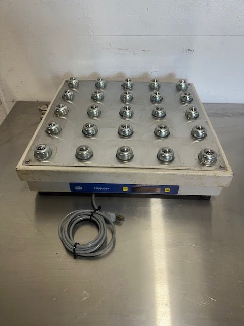 Fairbanks Scales 70 - 2455 - 4W/431 Ball Top Digital Shipping Scale, 250 lb - Second Life - Equipment - collection_name